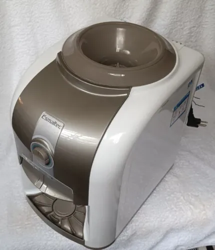 Bebedouro Gelágua EGM30 Esmaltec - 127v Novo