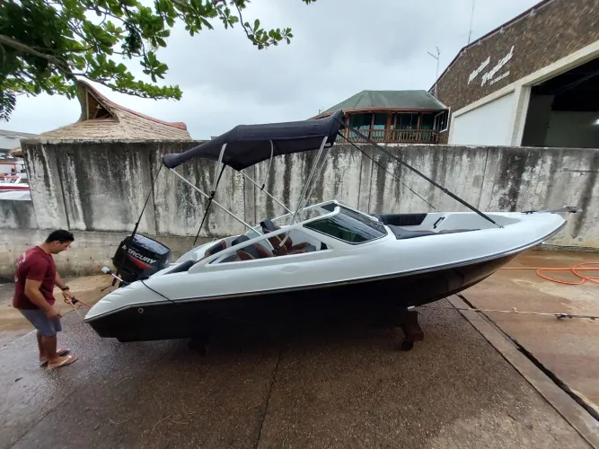 Lancha  NXW 160 , Motor 50hp mercury  