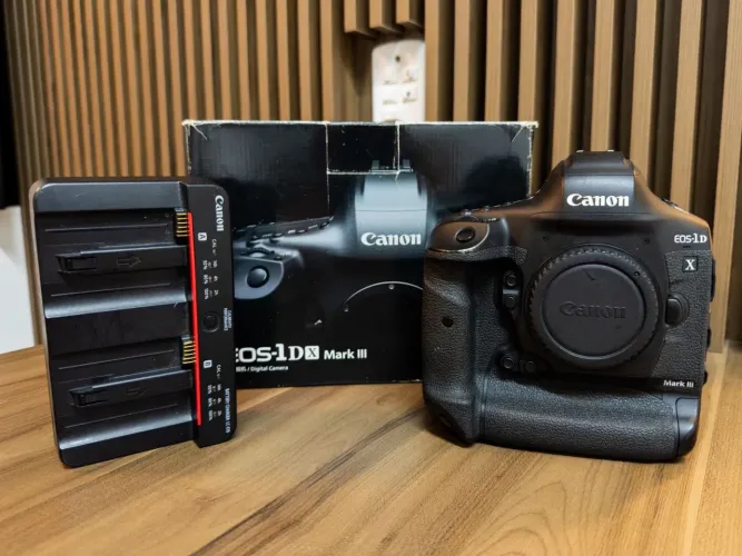 Canon 1DX Mark III - RARO ESTADO DE CONSERVAÇÃO