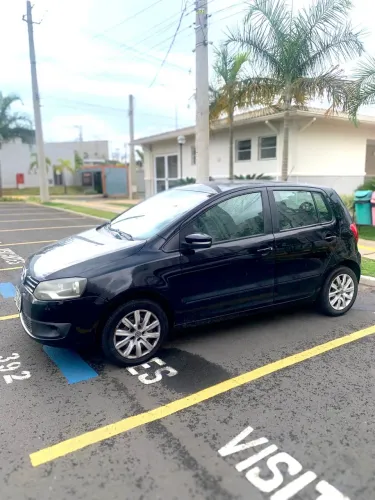 Volkswagen Fox 1.0 MI Total Flex 8V 5P 2013