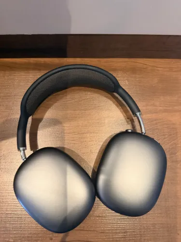 AirPods Max