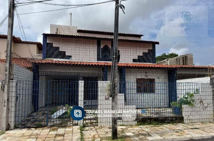 Casa com 06 dormitórios para alugar, 365 m² por R$ 3.758/mês - Cambeba - Fortaleza/CE