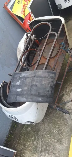 Triciclo gangaia de gas e água