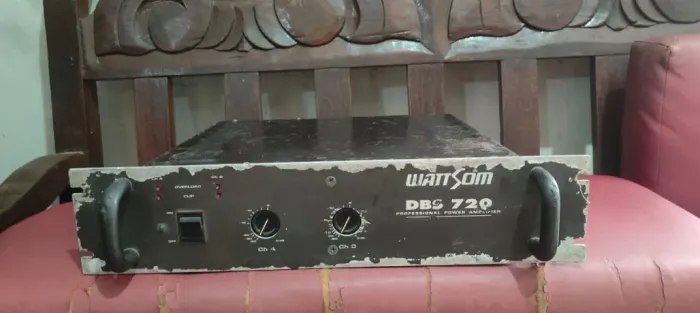 Ciclotron Wattsom Dbs 720 Preto 180 W 127/220v 