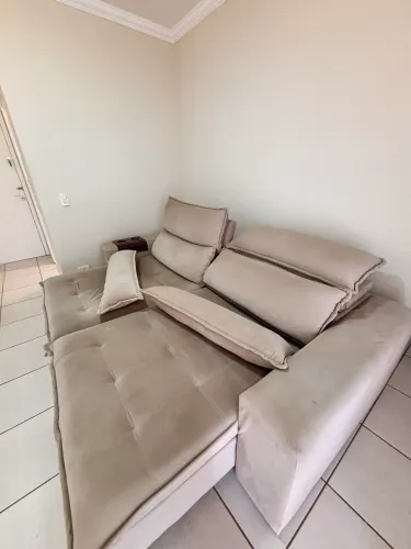 sofá retrátil reclinável 2,,50 cor bege