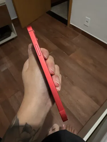 Iphone 12 64gb vermelho