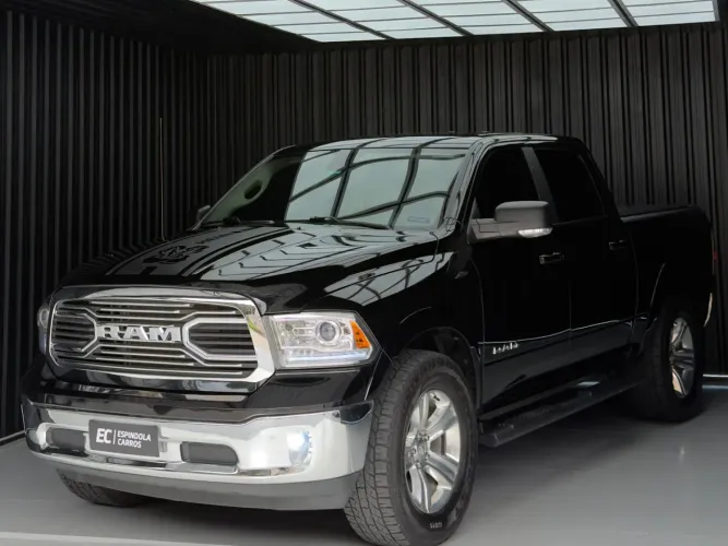 Ram Classic R/T 5.7 CD V8 4X4 Aut. 2023