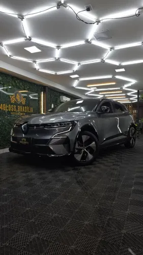 Renault Megane E-tech (elétrico) 2024