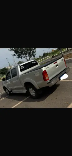 Toyota Hilux CD SRV D4-d 4X4 3.0 TDI Diesel AUT 2007