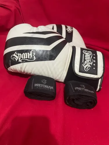 Luva De Boxe Para Treino Muay Thai, Kickboxing Branca Spank + Bandagem pretorian preta