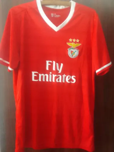 Camisa Benfica Original direto da loja do Benfica item de colecionador
