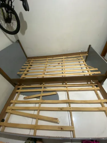 Cama de solteiro