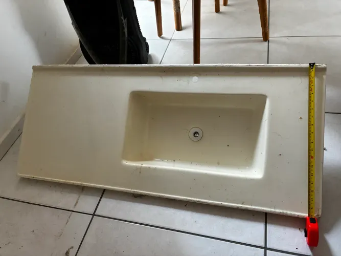 Pia de cozinha nova por 150 reais contato *10