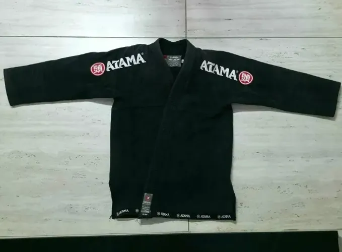 KIMONO ATAMA MUNDIA