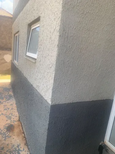 Aluga-se um apartamento