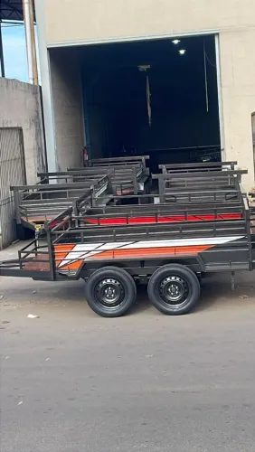 Carretinhas e reboque