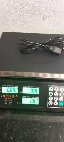 Balança digital 40kg Bivolt