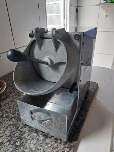 Fatiadeiras apartir 1.500,00