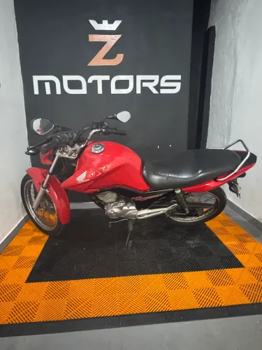 Fan 150 Ano 2015 Financio e Troco 13.990,00