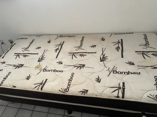 Cama box acoplada 