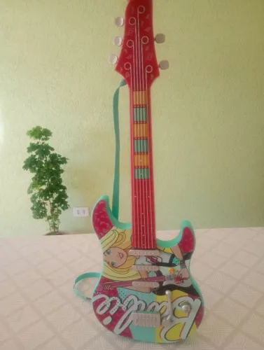 Guitarra Barbie Rock Star