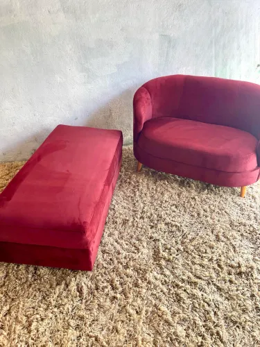 Sofá orgânico + Puff grande reformados