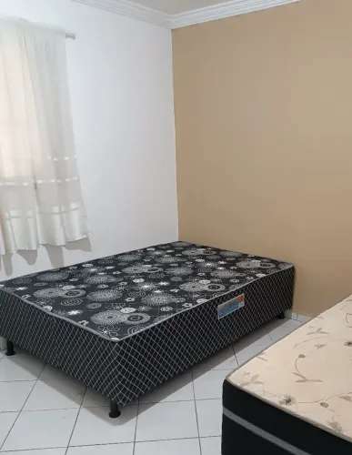 Cama box casal conjugada usada