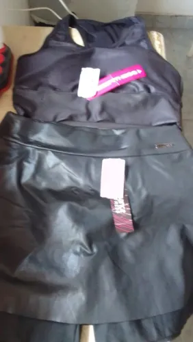Vendo um conjunto da romance cde laycra tamanho m