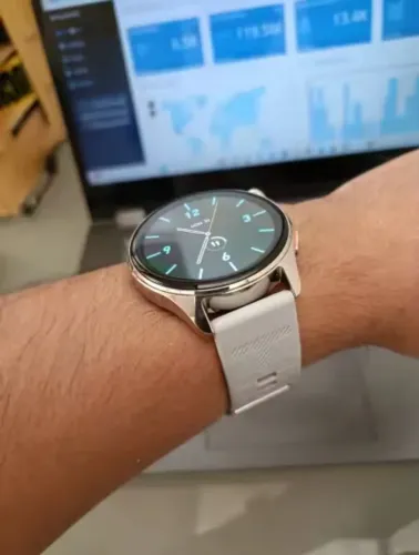 Smartwatch Haylou/ GPS/ Tela Amoled/ +90 modos esportivos (LACRADO)