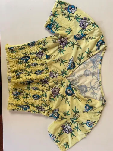 Blusa florida Zara- tamanho M