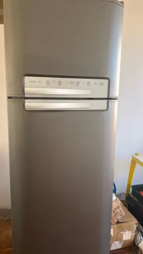 Geladeira parou de gelar