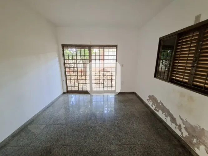 Sobrado para venda no bairro Vigilato Pereira