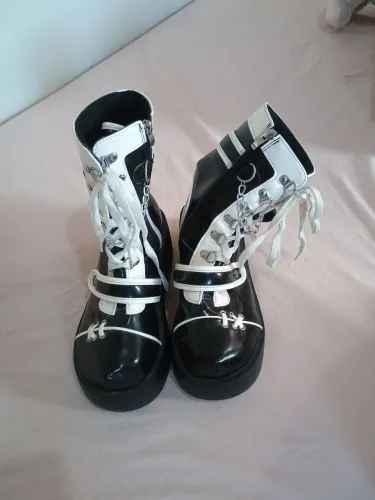 Bota cano alto