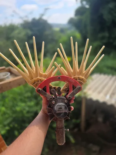 Derricador de Café (Mão de panha)