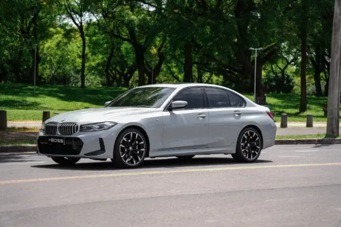 BMW 320I A 2.0 TB M Sport Activeflex 16V 4P 2025