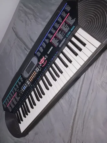 Teclado Casio CTK- 40l