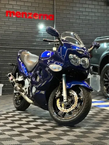 Suzuki gsx 750 f