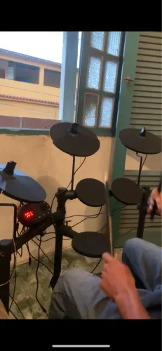 Bateria eletrônica 