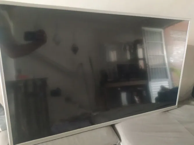 Smartv Semp49 polegadas com defeito