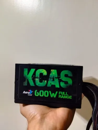 Fonte Aerocool KCAS 600w