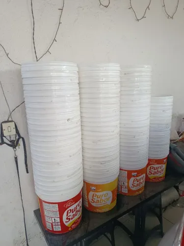 Balde de 15kg limpo R$ 4,00