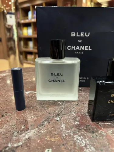 travel kit bleu de chanel les essentials voyage
