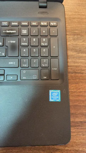 Notebook Samsung para estudos e navegar na internet 