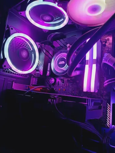PC Gamer RTX 3060 12GB - R5 5600 - 16 RAM - 1T + 240 GB De Amazenamento com Water Cooler