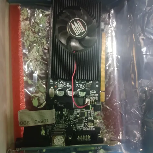 Vendo GEFORCE GT 705 2G