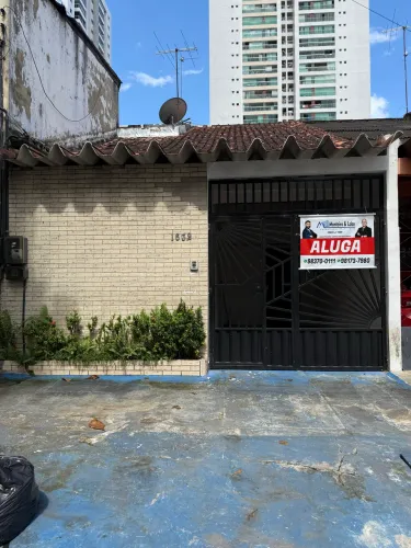 Aluga-se Excelente Casa na Av. Rômulo Maiorana Para Empresa/Residência 