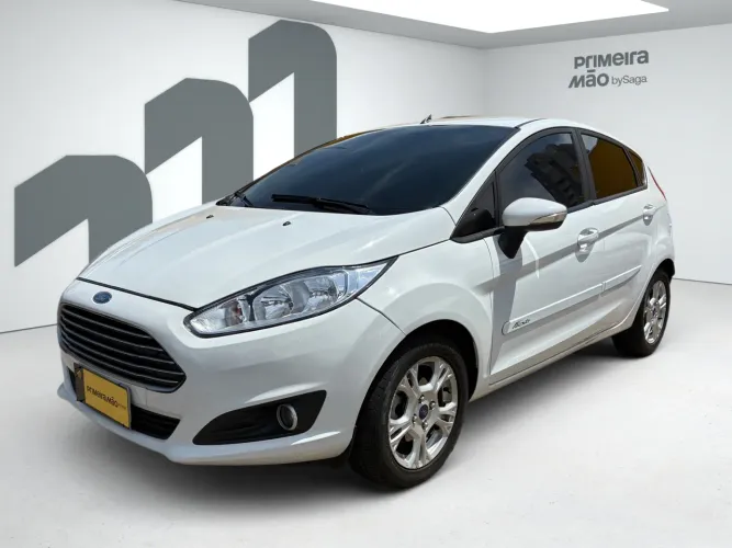 Ford Fiesta 1.6 SE Hatch 16V Flex 4P Powershift 2015