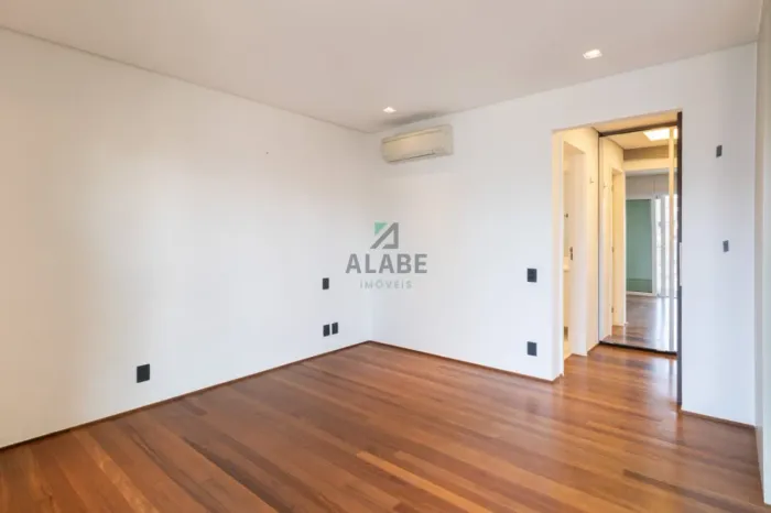 Apartamento para venda em Vila Olímpia com 1 quarto, 95m²