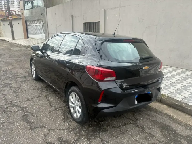 Chevrolet Onix Hatch LTZ 1.0 12V TB Flex Aut. 5P 2022