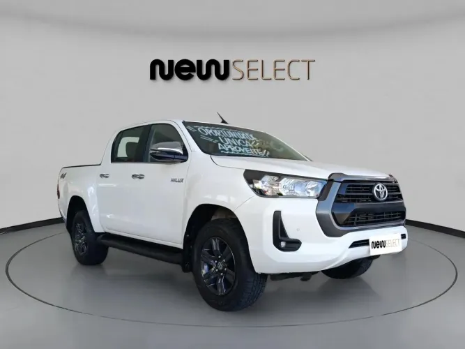 Toyota Hilux CD SR 4X4 2.8 TDI Diesel Aut. 2025